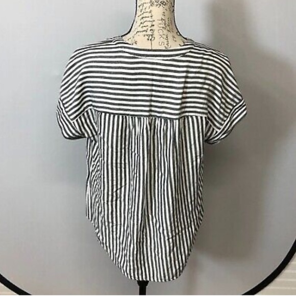 Jones new york | women's grey and white striped short sleeved blouse - Picture 4 of 11